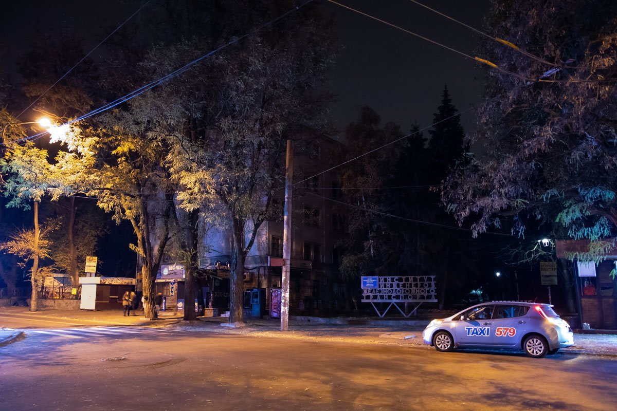 13 ноября, приблизительно в 20:30, весь студгородок ДИИТа погрузился в кромешную тьму 13 ноября, приблизительно в 20:30, весь студгородок ДИИТа погрузился в кромешную тьму