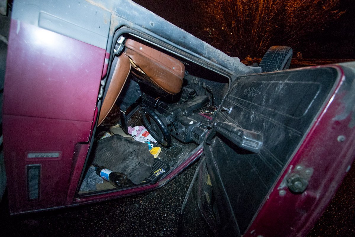 Водитель не пострадал Водитель не пострадал