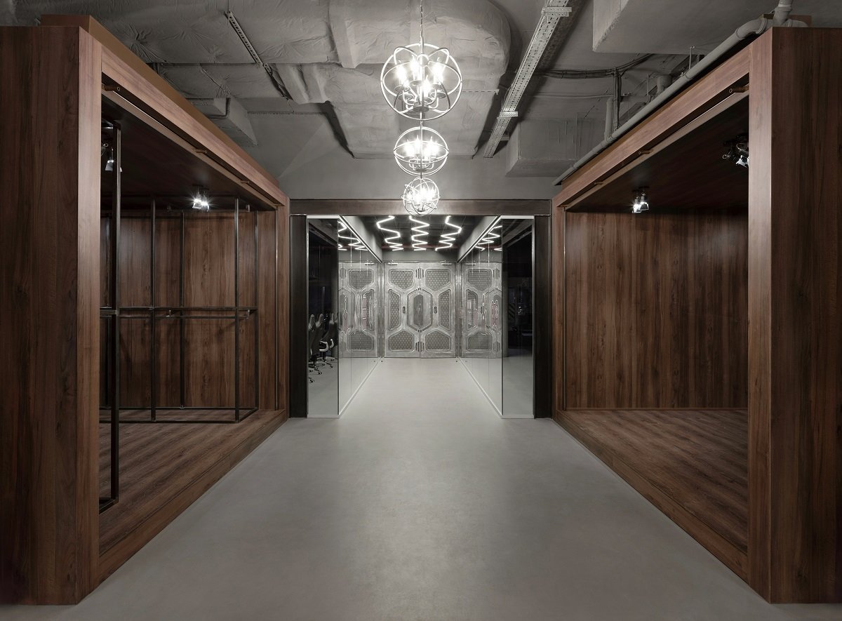 В Днепре Артур Ермолаев открыл лучшую киберспортивную арену в Европе 5