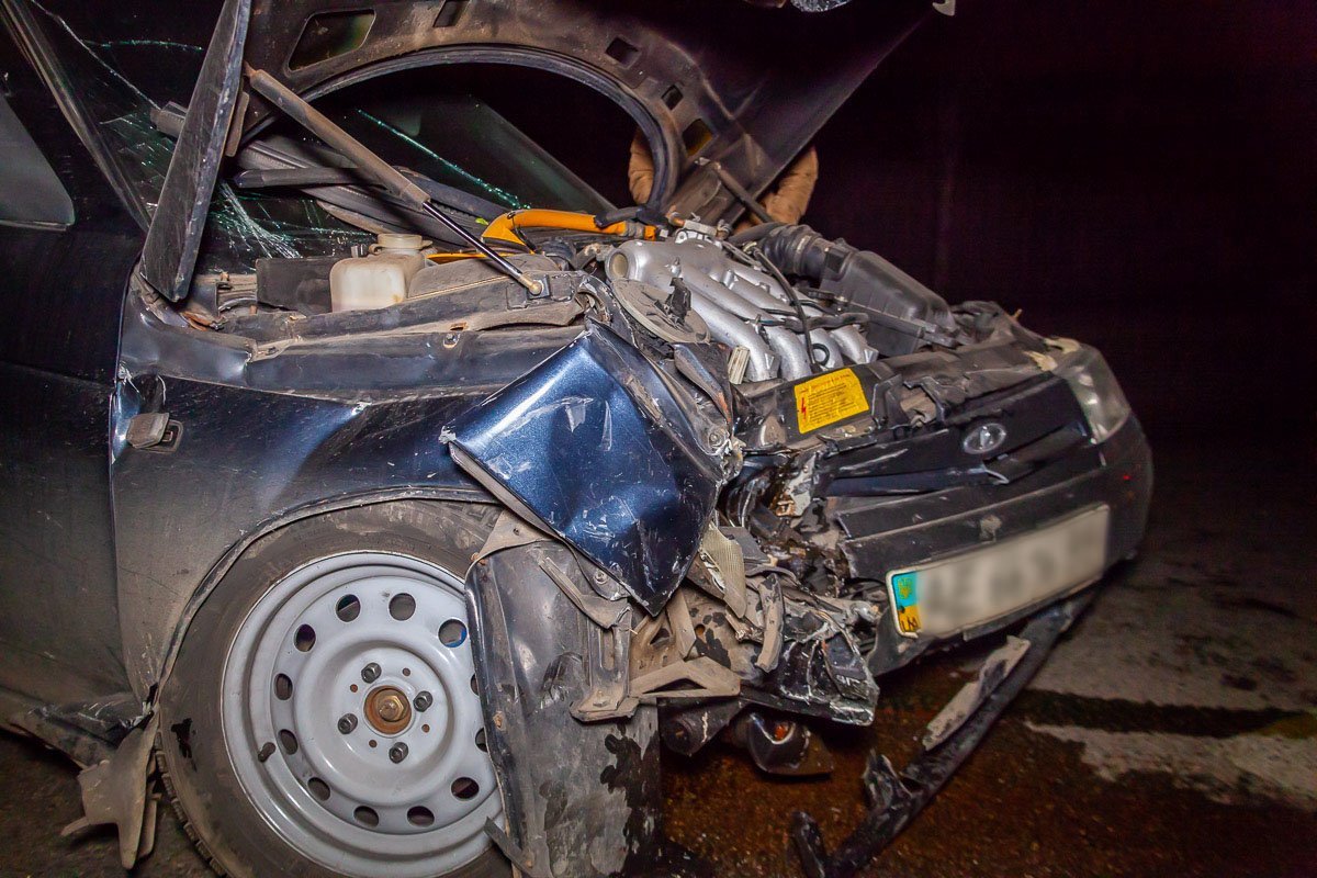 Столкновение произошло лоб в лоб