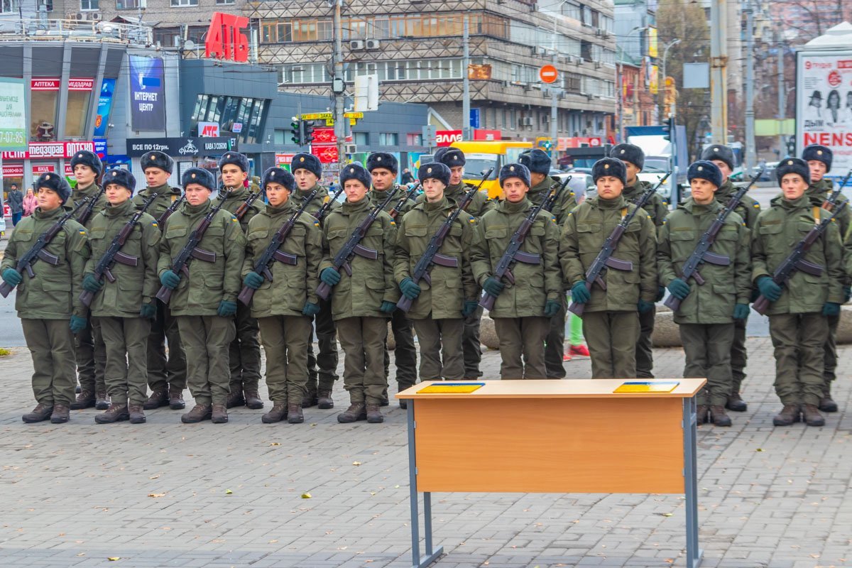 Торжественное мероприятие началось в 10:00 Торжественное мероприятие началось в 10:00