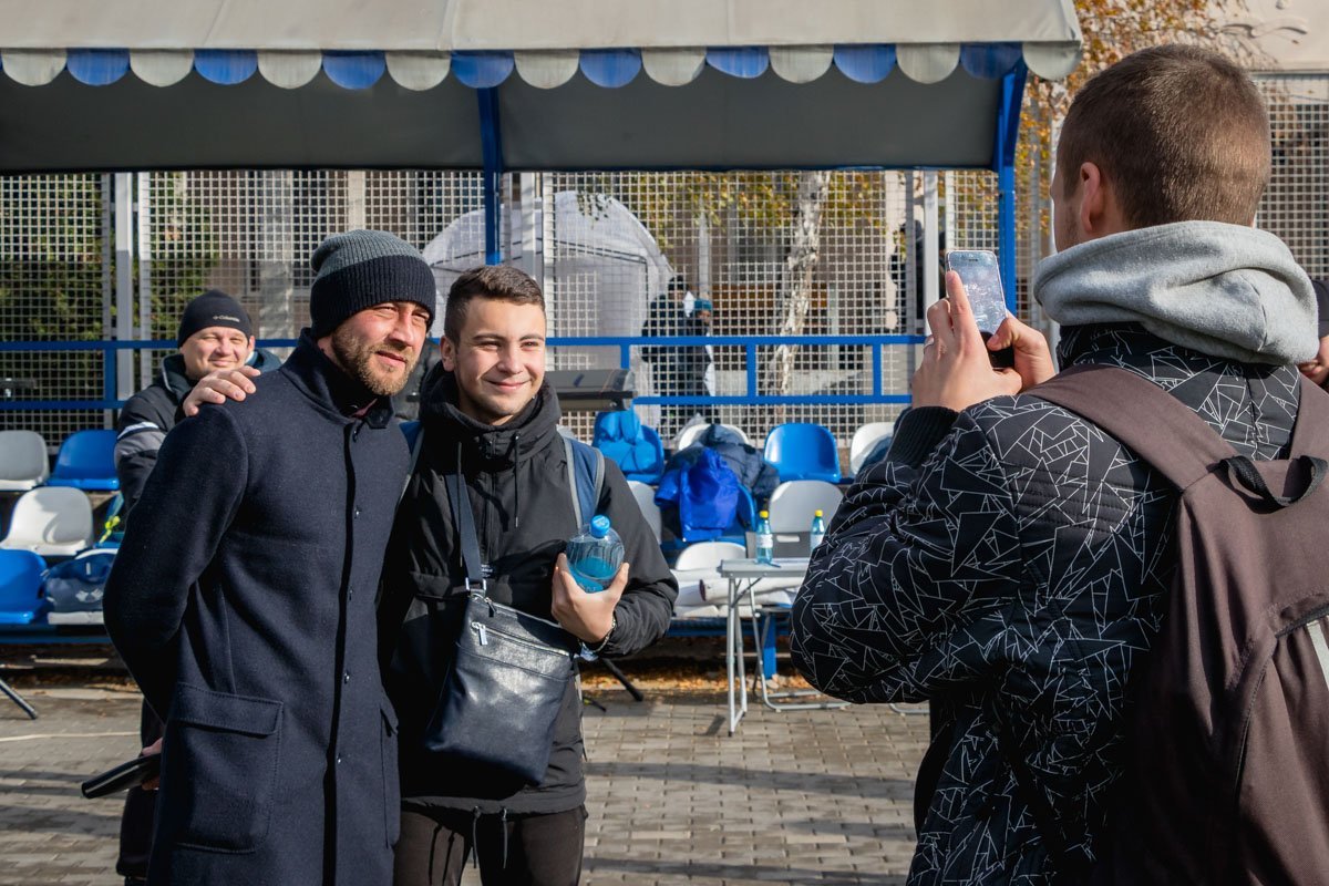 Как же без фото с легендой днепровского футбола