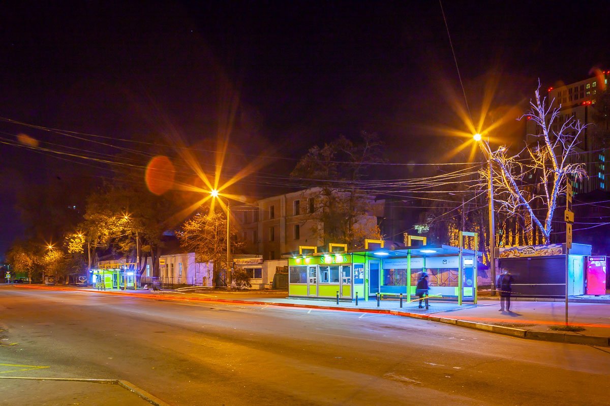 Площадь Успенская ночью Площадь Успенская ночью