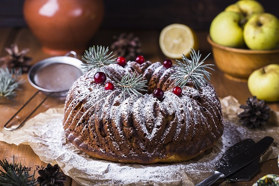 Полезные и вкусные рецепты: как приготовить легкий творожный кекс с яблоками