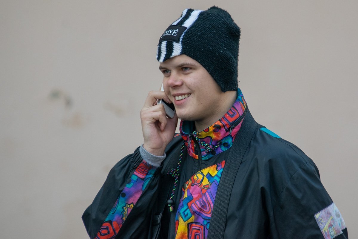 Алло, это машина времени? Верните меня обратно в 80-е