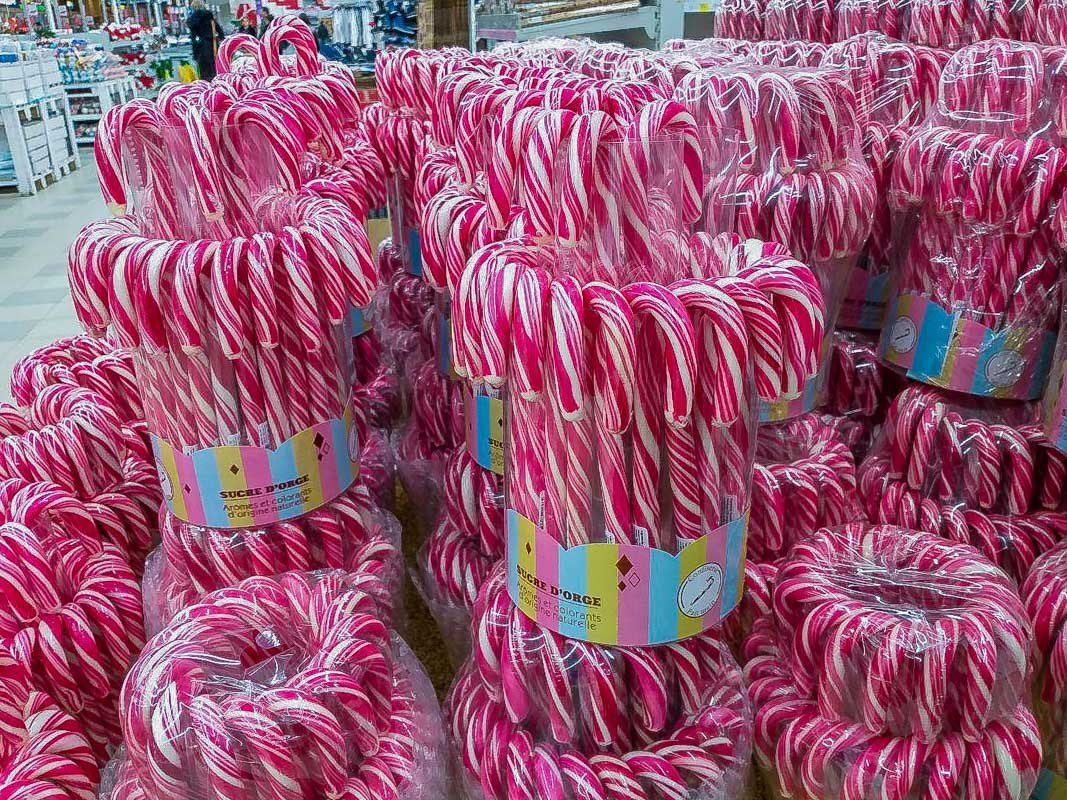 Обоже, не пускайте нас туда