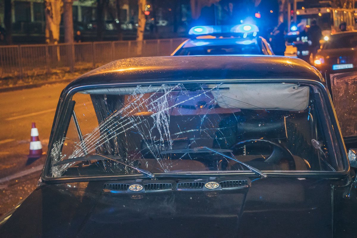 В деталях происшествия будут разбираться следователь и патрульная полиция В деталях происшествия будут разбираться следователь и патрульная полиция