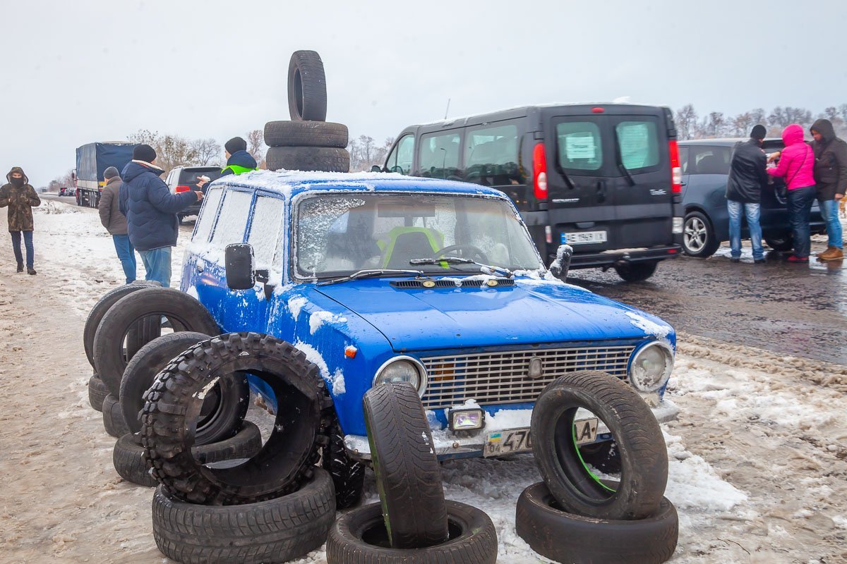 Отечественный автопром во всей своей красе Отечественный автопром во всей своей красе