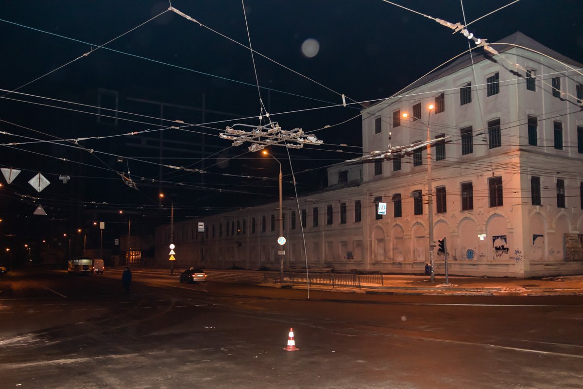 В 5:40 на место прибыла аварийная бригада