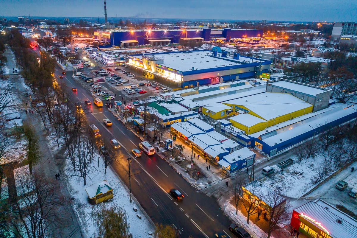 Очистить город от нелегального бизнеса куда проще, если каждый внесет в это дело свою лепту Очистить город от нелегального бизнеса куда проще, если каждый внесет в это дело свою лепту