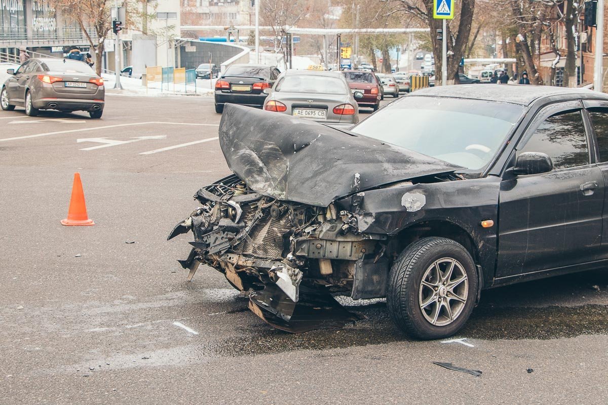 Водитель автомобиля Chevrolet признала свою вину и на месте был составлен европротокол Водитель автомобиля Chevrolet признала свою вину и на месте был составлен европротокол