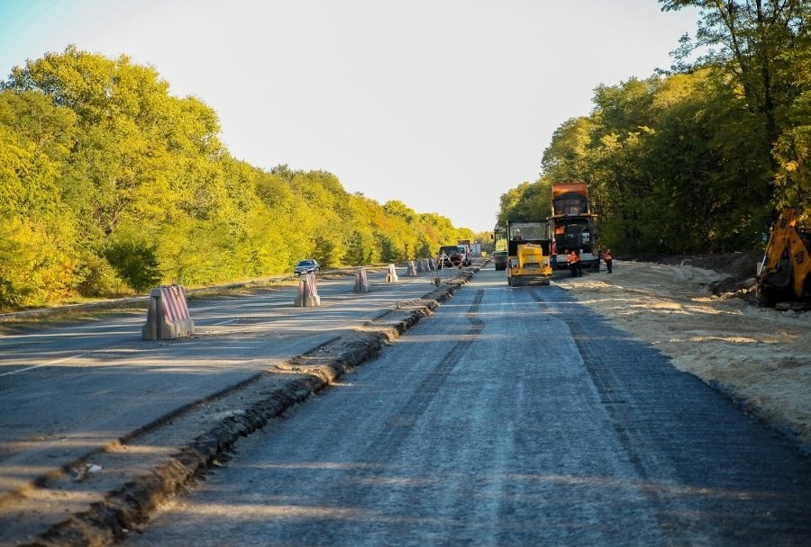Весовые комплексы помогут избежать разрушения отремонтированных дорог