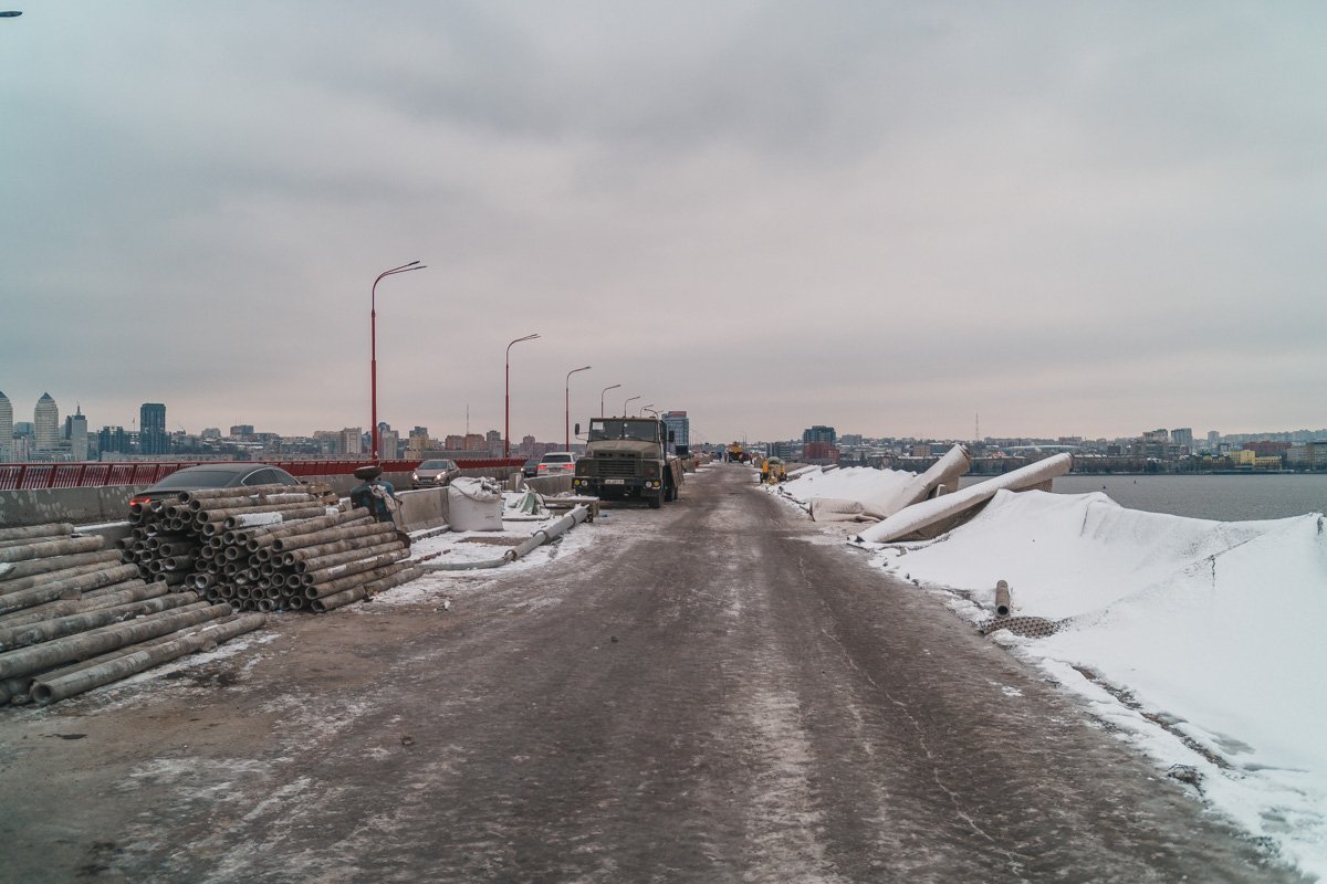 Городской глава рассказал о том, в каком состоянии находится мост в данный момент и сколько будут еще длиться ремонтные работы