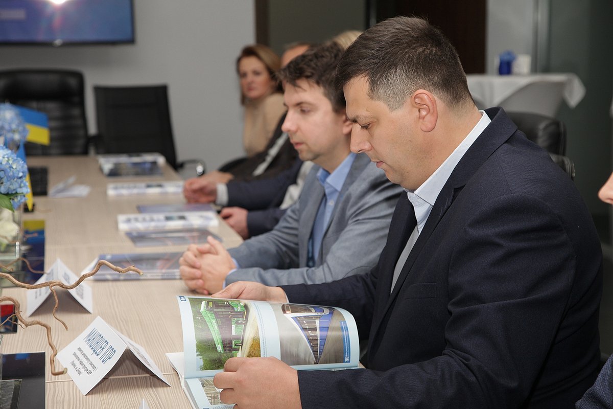 В Днепре открылось первое в Украине представительство чешской компании Skoda Transportation 2