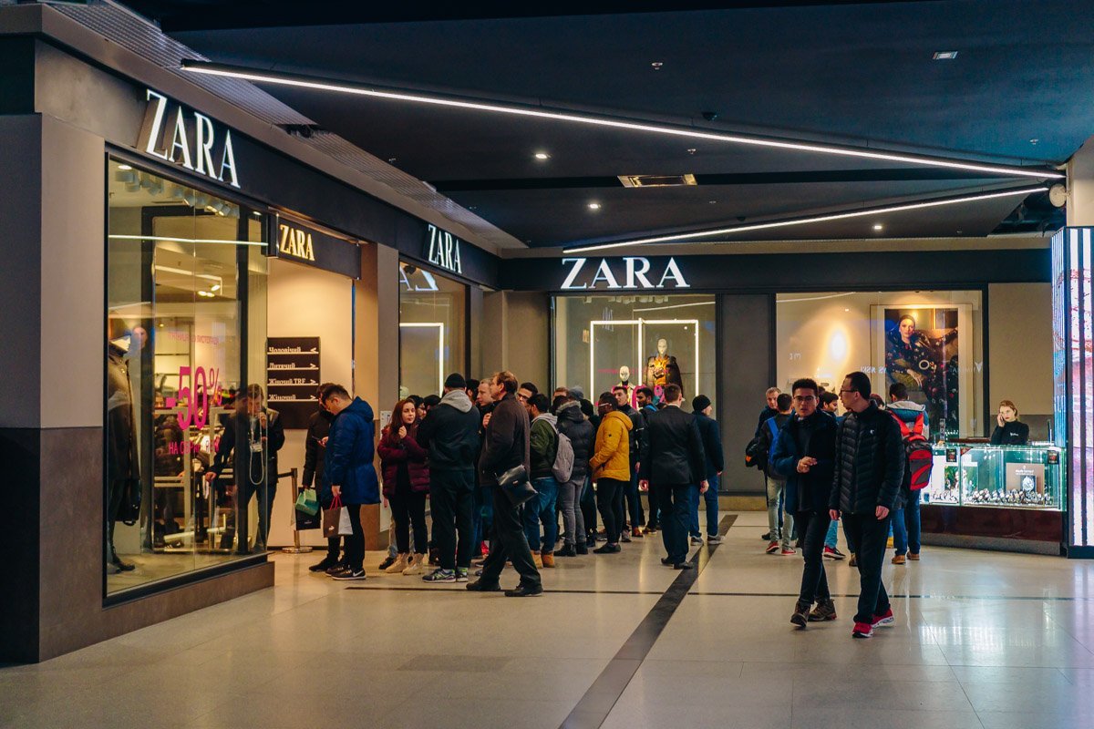 Послушно ждут Послушно ждут