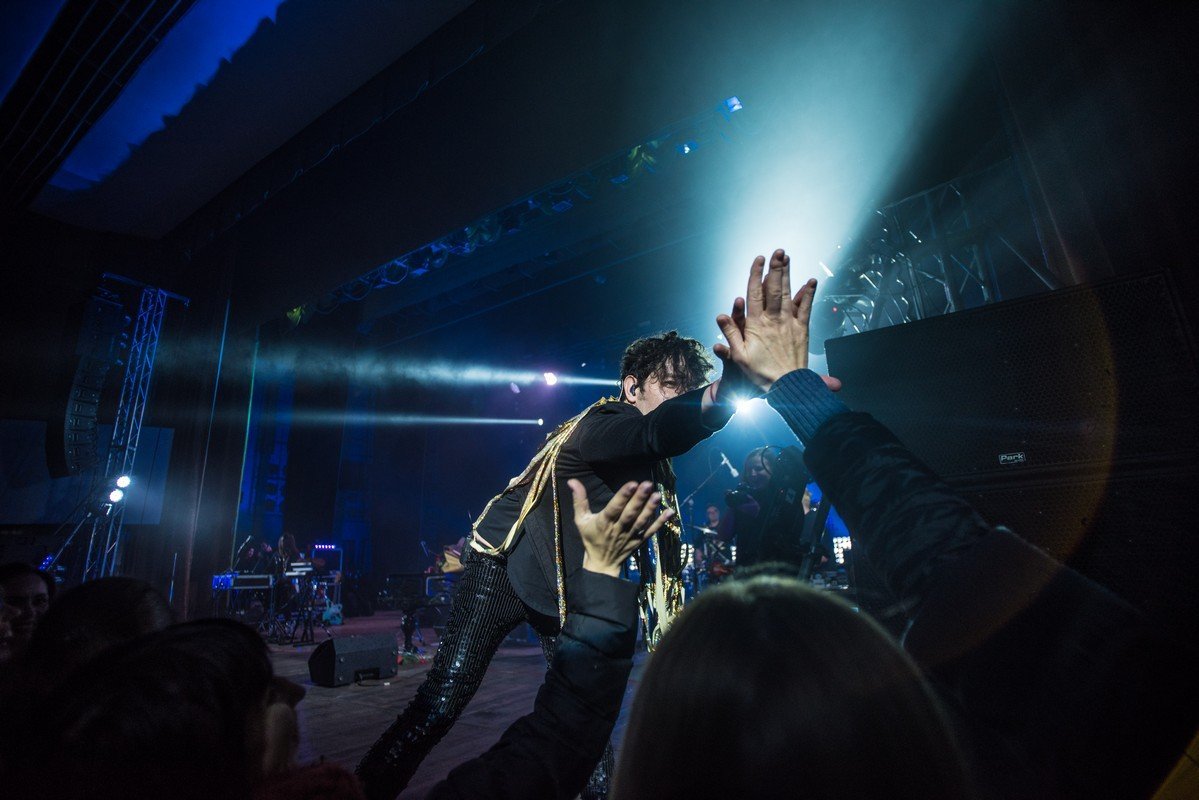 Связь с фанатами - бесценно Связь с фанатами - бесценно