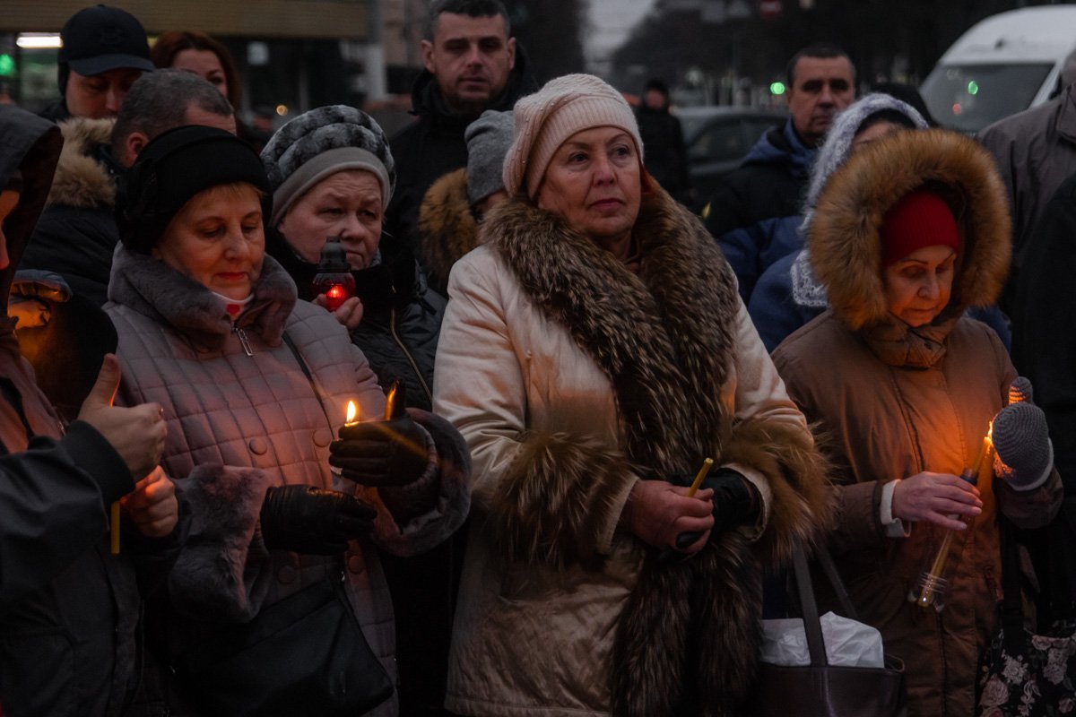 Нам стоит начать ценить каждую минуту нашей жизни Нам стоит начать ценить каждую минуту нашей жизни
