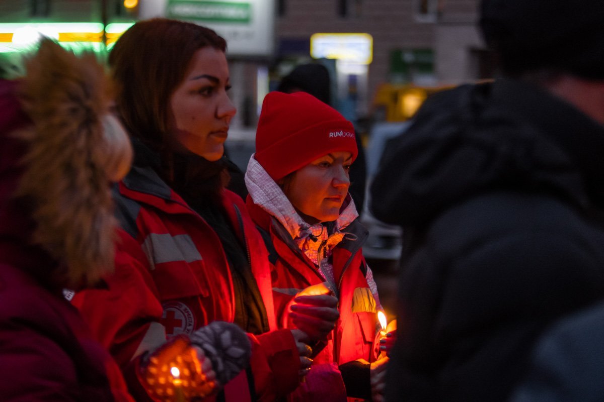 Память стирает жизнь, но никогда не даст забыть о смерти Память стирает жизнь, но никогда не даст забыть о смерти