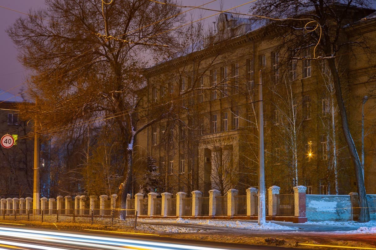 Школа № 89 на улице Титова Школа № 89 на улице Титова