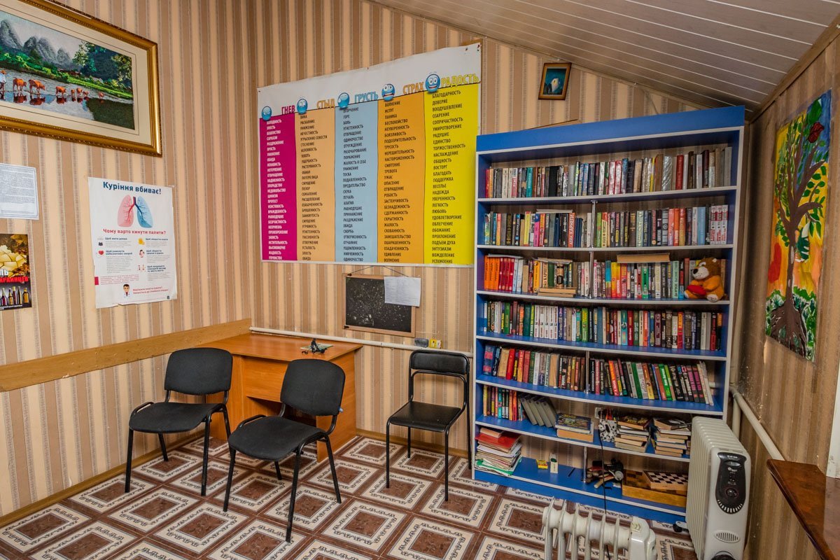 Здесь день у каждого расписан по часам