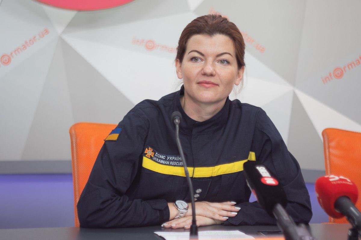Дарья Гречищева — пресс-секретарь ГУ ГСЧС в Днепропетровской области Дарья Гречищева — пресс-секретарь ГУ ГСЧС в Днепропетровской области