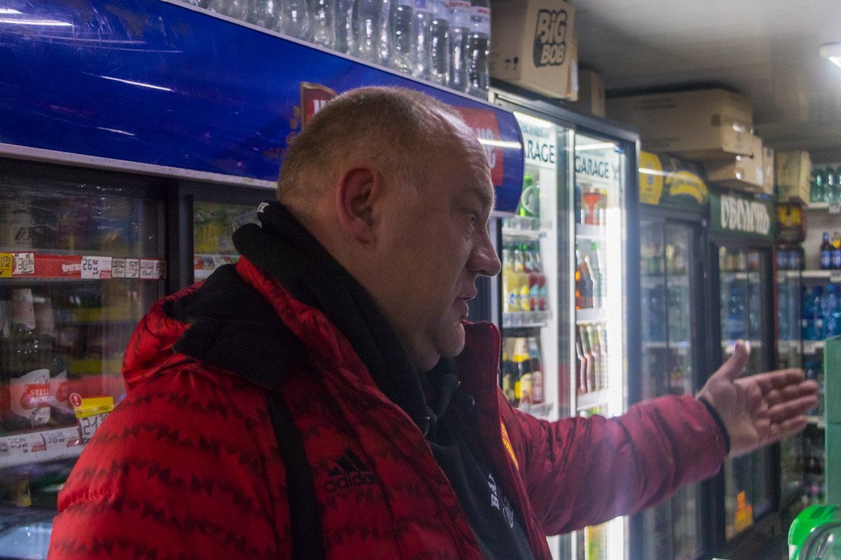 Юрий Станиславович - владелец одного из киосков Юрий Станиславович - владелец одного из киосков