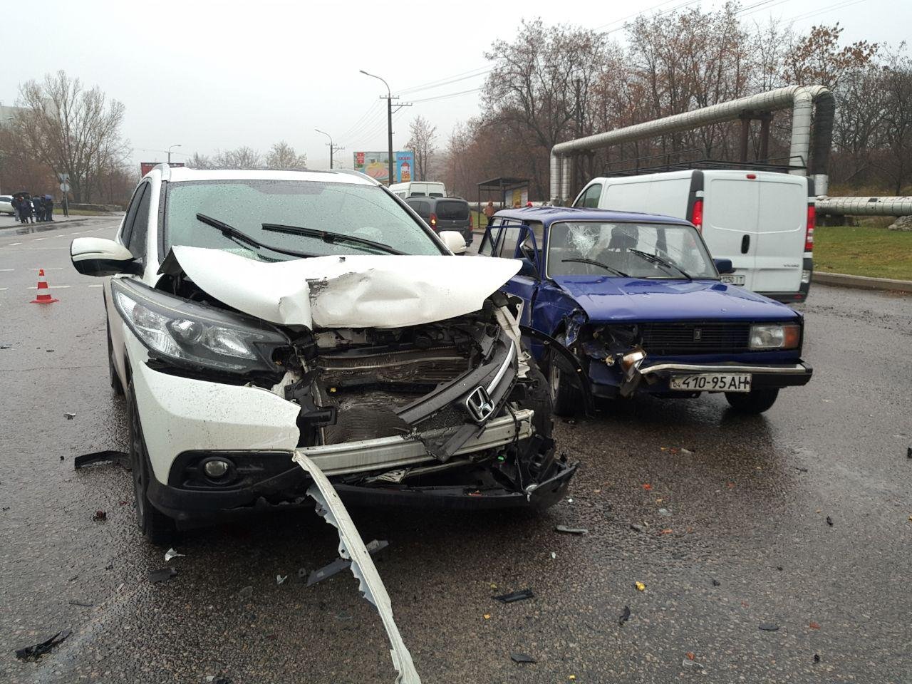 На этом участке часто происходят аварии На этом участке часто происходят аварии