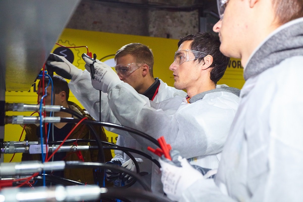 В рамках Worldskills впервые прошли соревнования по мехатронике 3