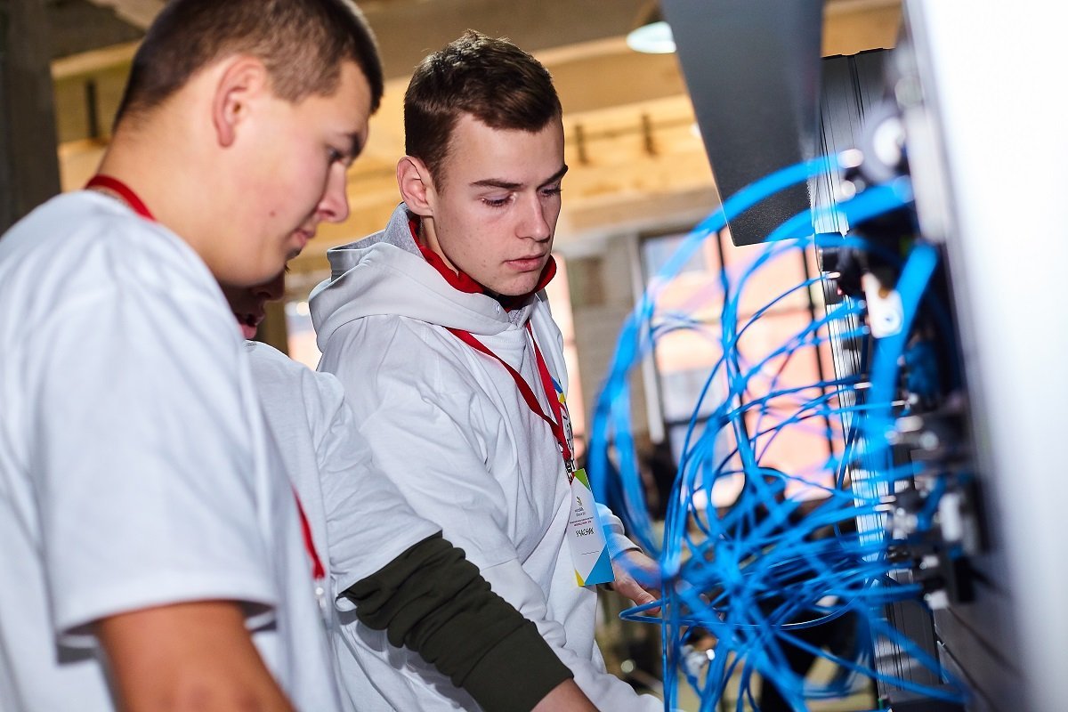 В рамках Worldskills впервые прошли соревнования по мехатронике 5