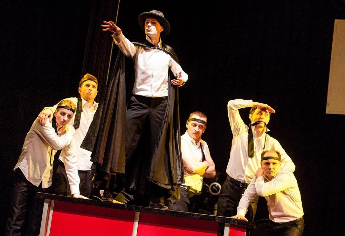 В декабре театр «Верим!» покажет много интересных спектаклей: расписание 4