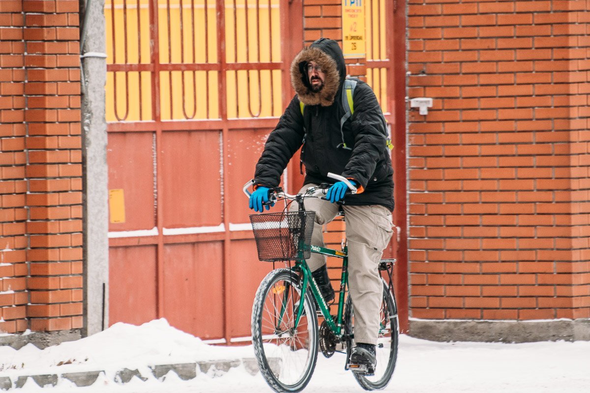 В корзинку можно наложить снежек В корзинку можно наложить снежек