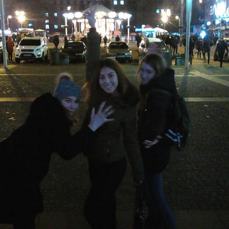 Очень близкие подруги