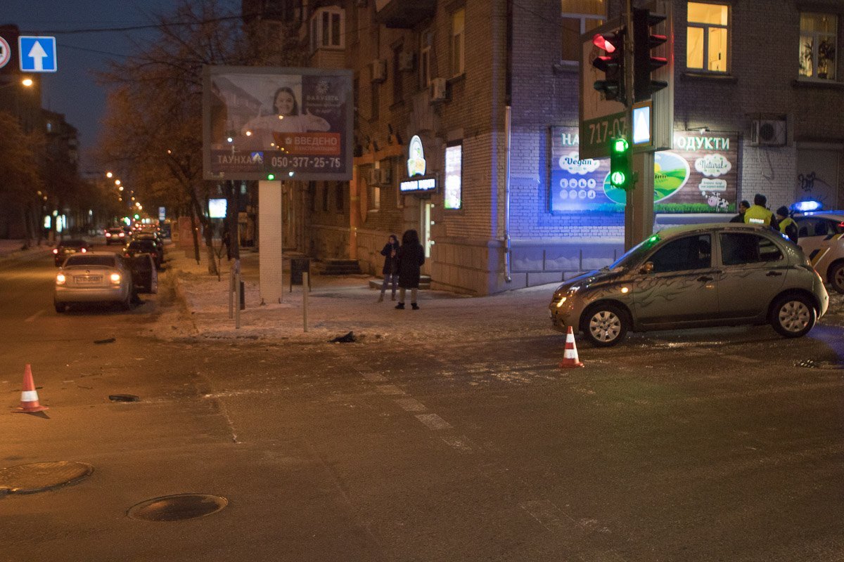 На месте работает патрульный экипаж