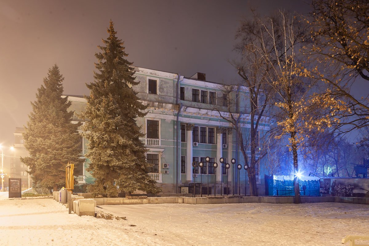 Невольно задумываешься, через что уже успел пройти родной город Невольно задумываешься, через что уже успел пройти родной город