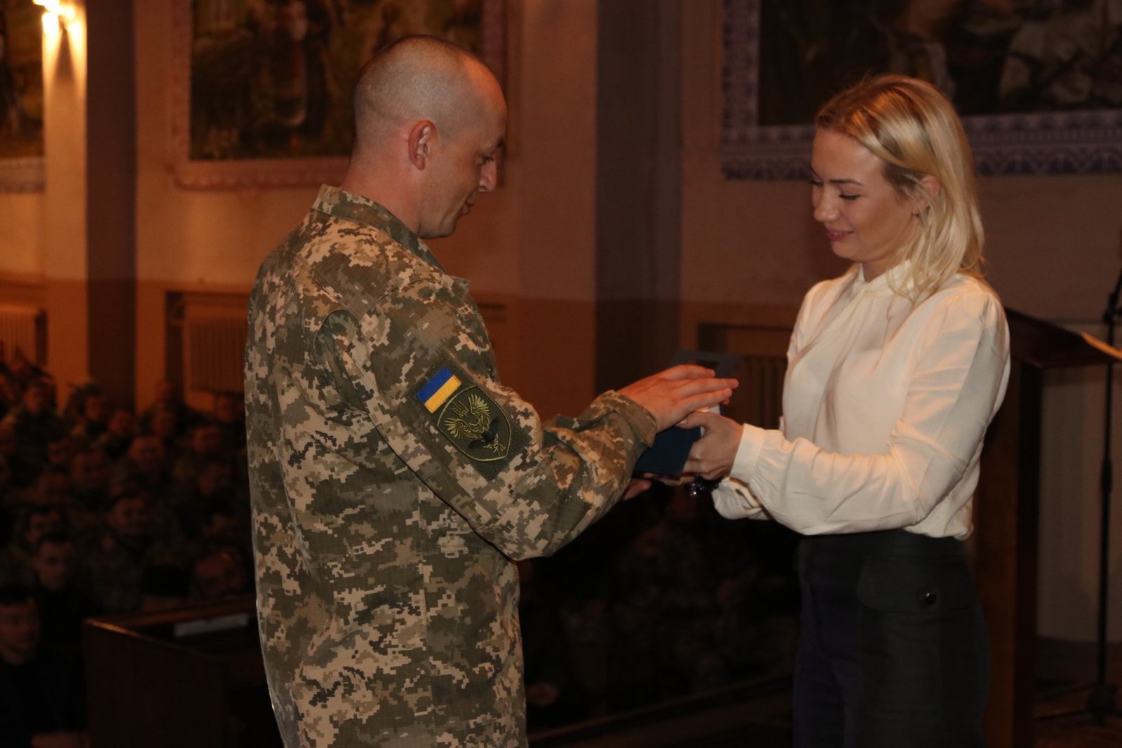 Александра Каладжиева, волонтер военного госпиталя Александра Каладжиева, волонтер военного госпиталя