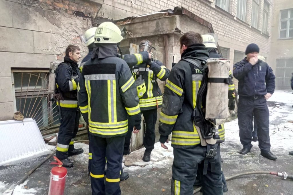 В тушении пожара задействовали 18 человек личного состава