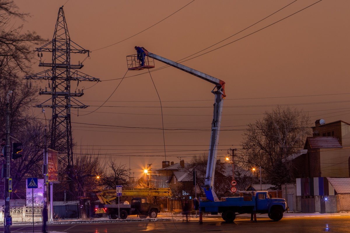 Проезд на участке Запорожского шоссе ограничили в 00:00