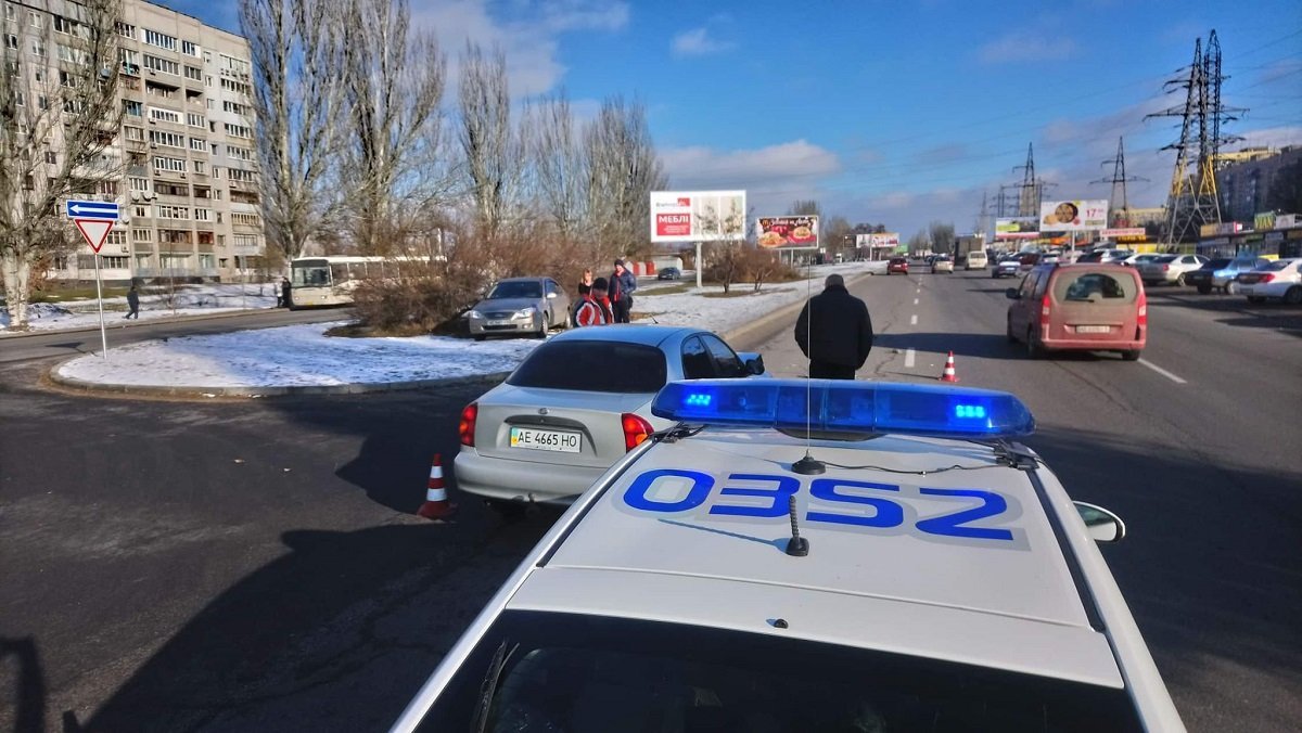 На место происшествия прибыли сотрудники патрульной полиции На место происшествия прибыли сотрудники патрульной полиции