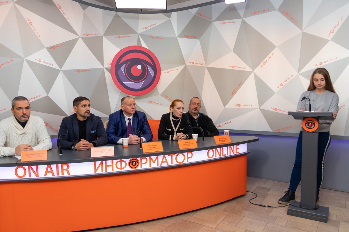 Адвокаты рассказали, что на самом деле происходило на конференции