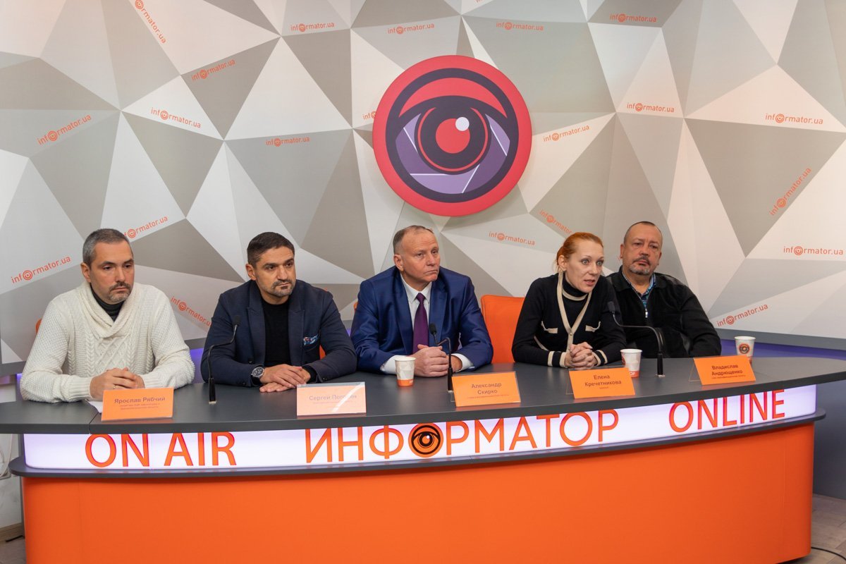 В Днепре рассказали, что на самом деле происходило на скандальной конференции адвокатов 7 декабря 4