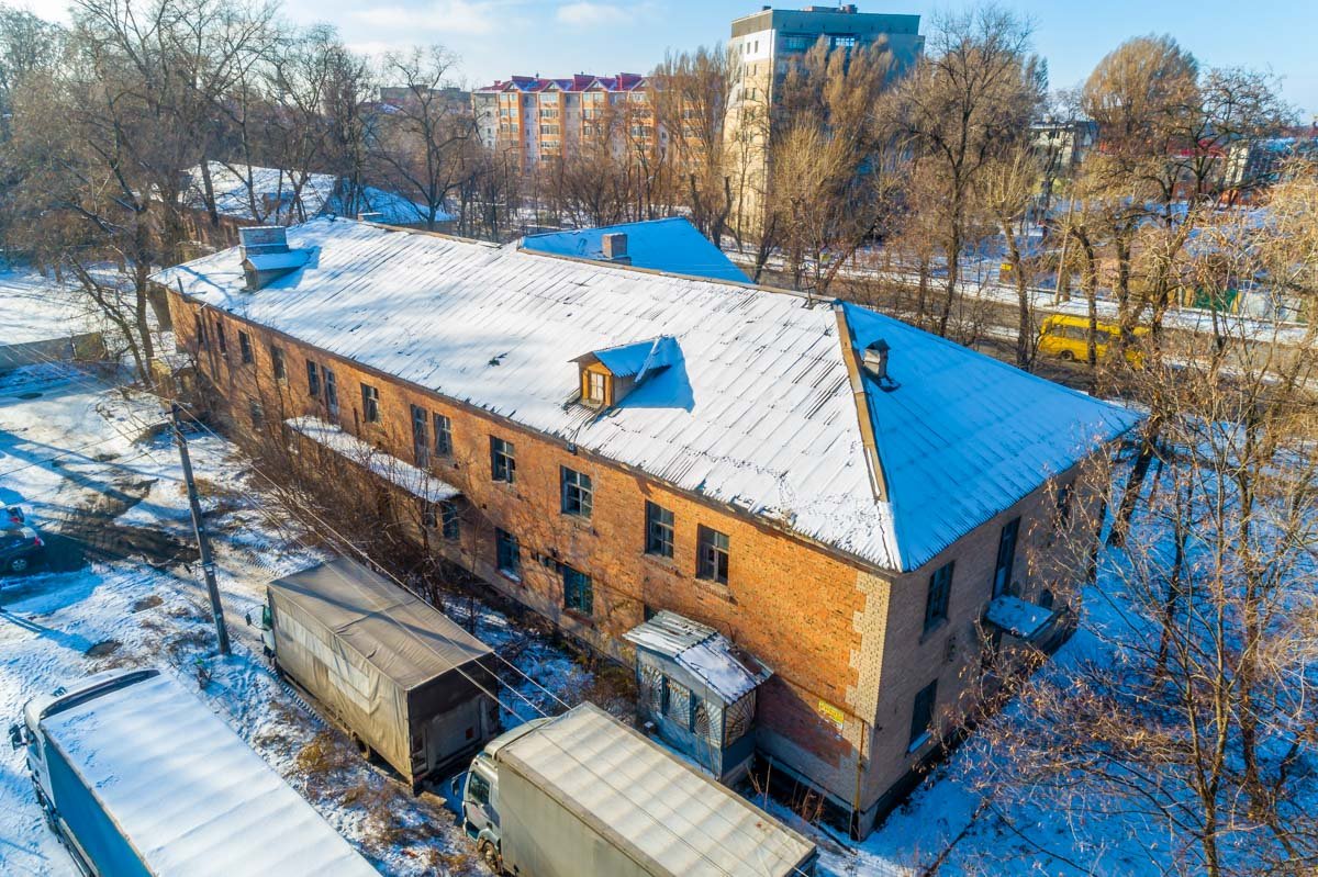 Тут все еще живут 2 семьи