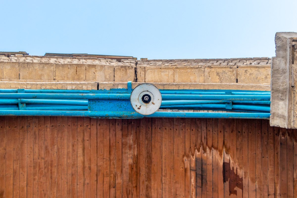 Здание полюбилось ценителям постапокалиптическим фотосессиям