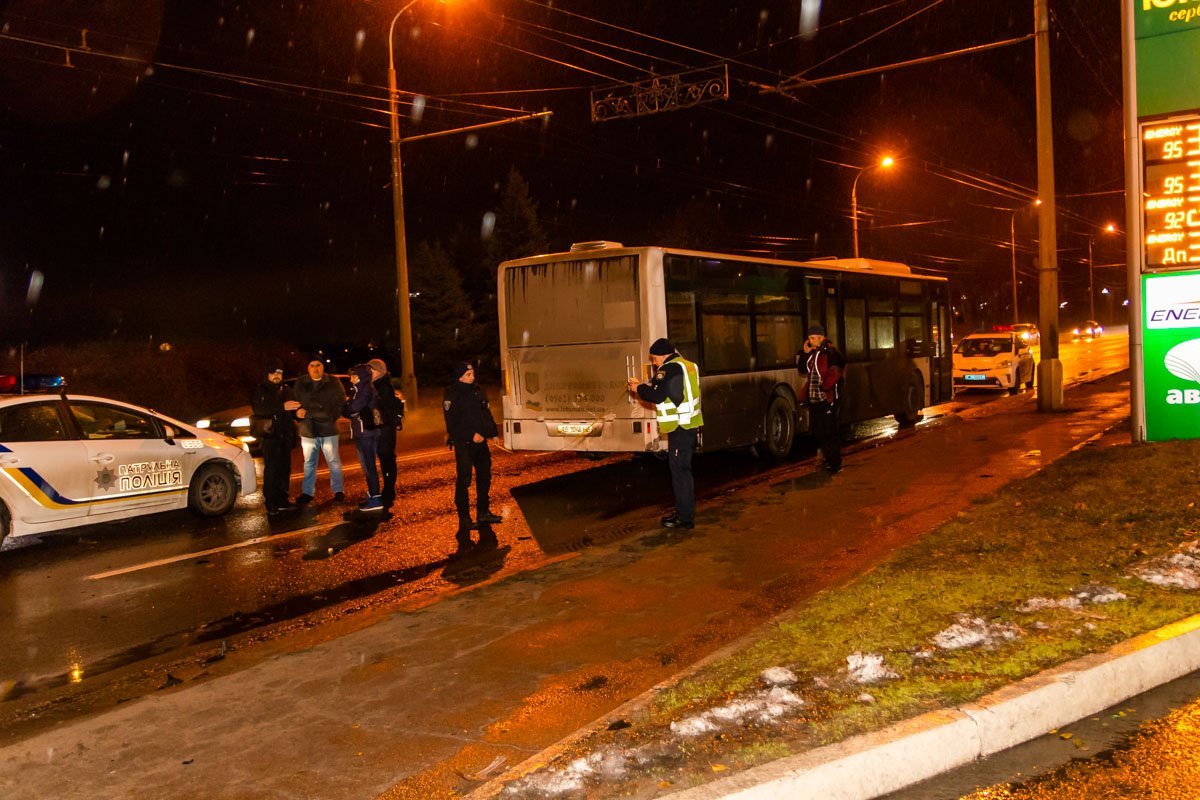 Работает патрульная полиция Работает патрульная полиция