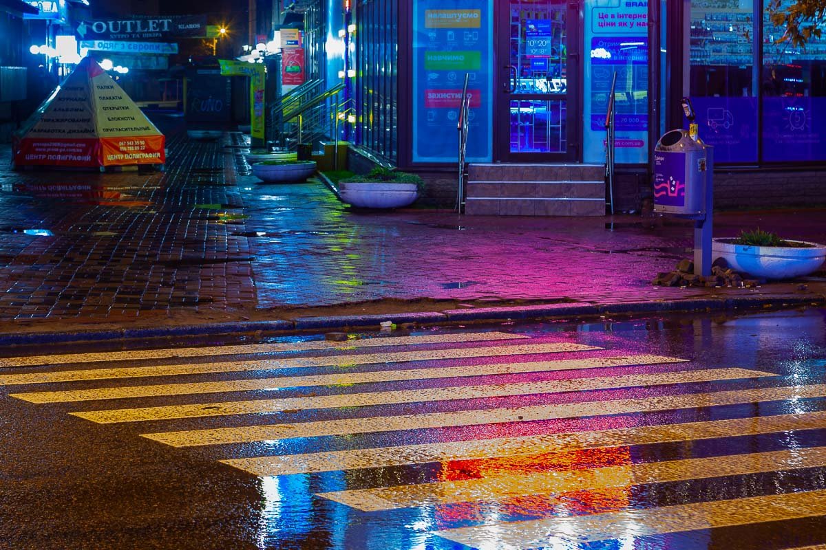 Отражения в лужах