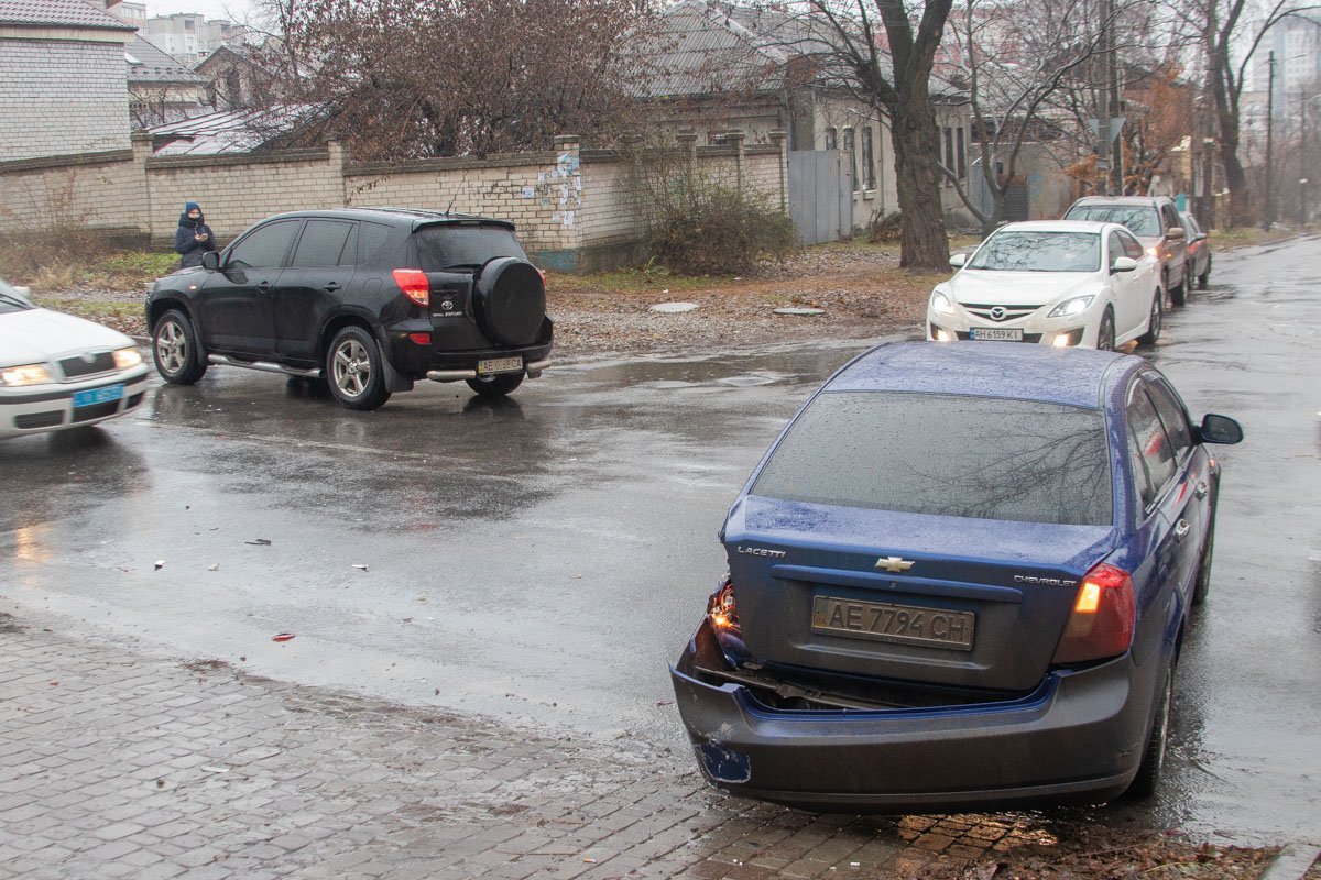 Советуем выбирать альтернативный путь проезда с целью экономии времени Советуем выбирать альтернативный путь проезда с целью экономии времени