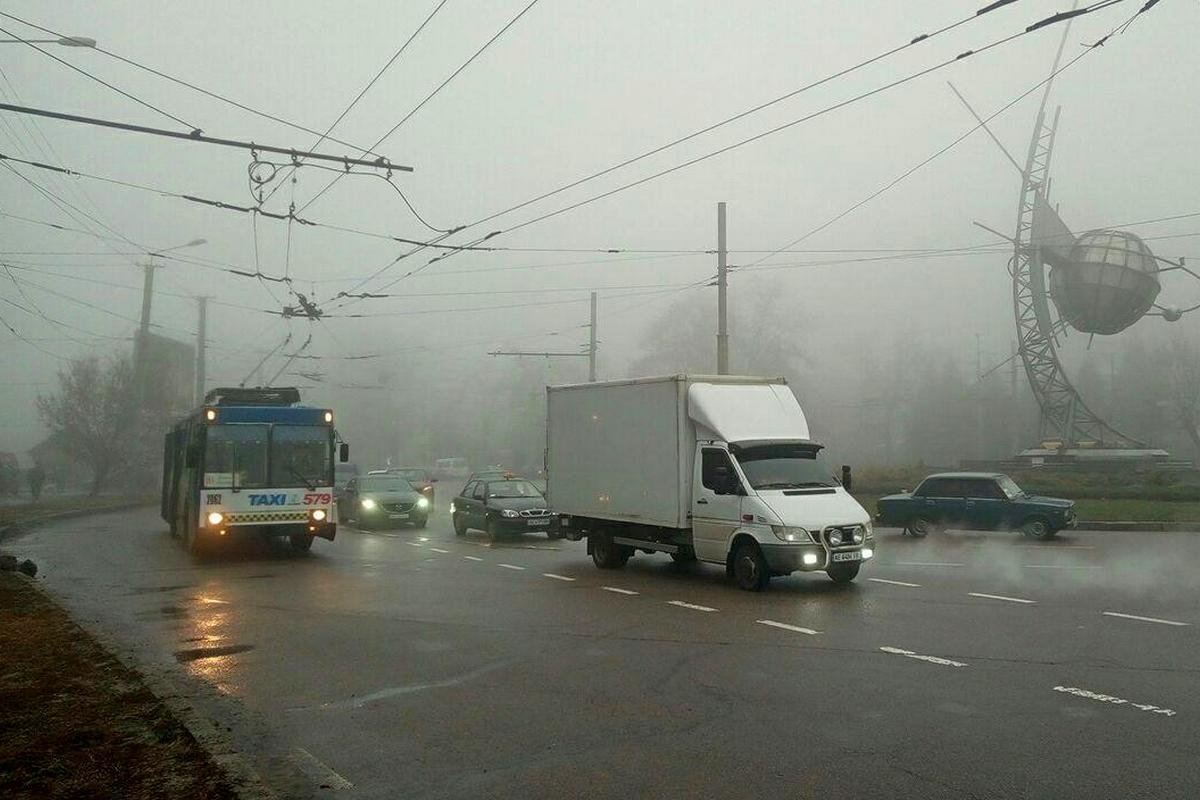 В районе кольца троллейбусы разворачиваются и идут обратно по маршруту В районе кольца троллейбусы разворачиваются и идут обратно по маршруту