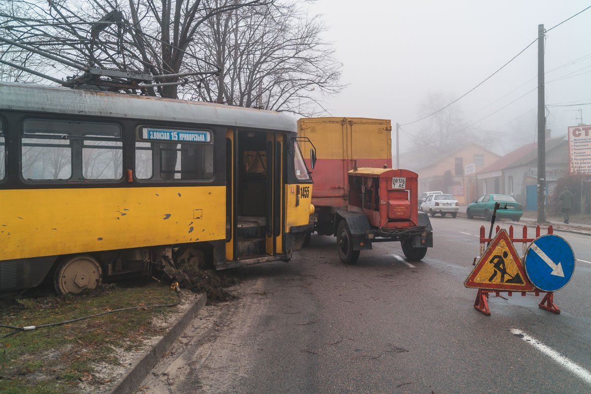 Аварийная бригада уже работает на месте