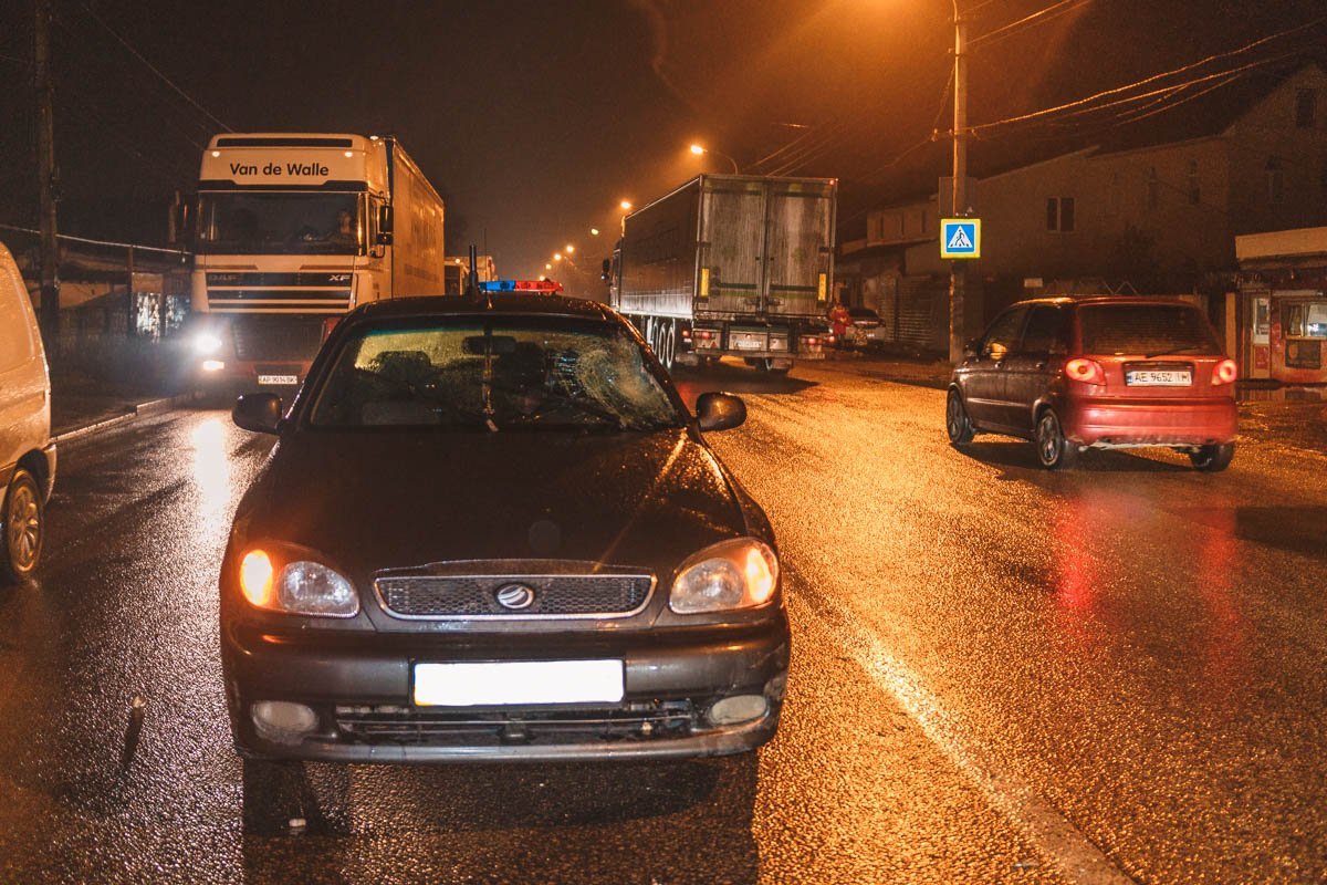 По словам водителя Lanos, его ослепил свет фар встречных автомобилей