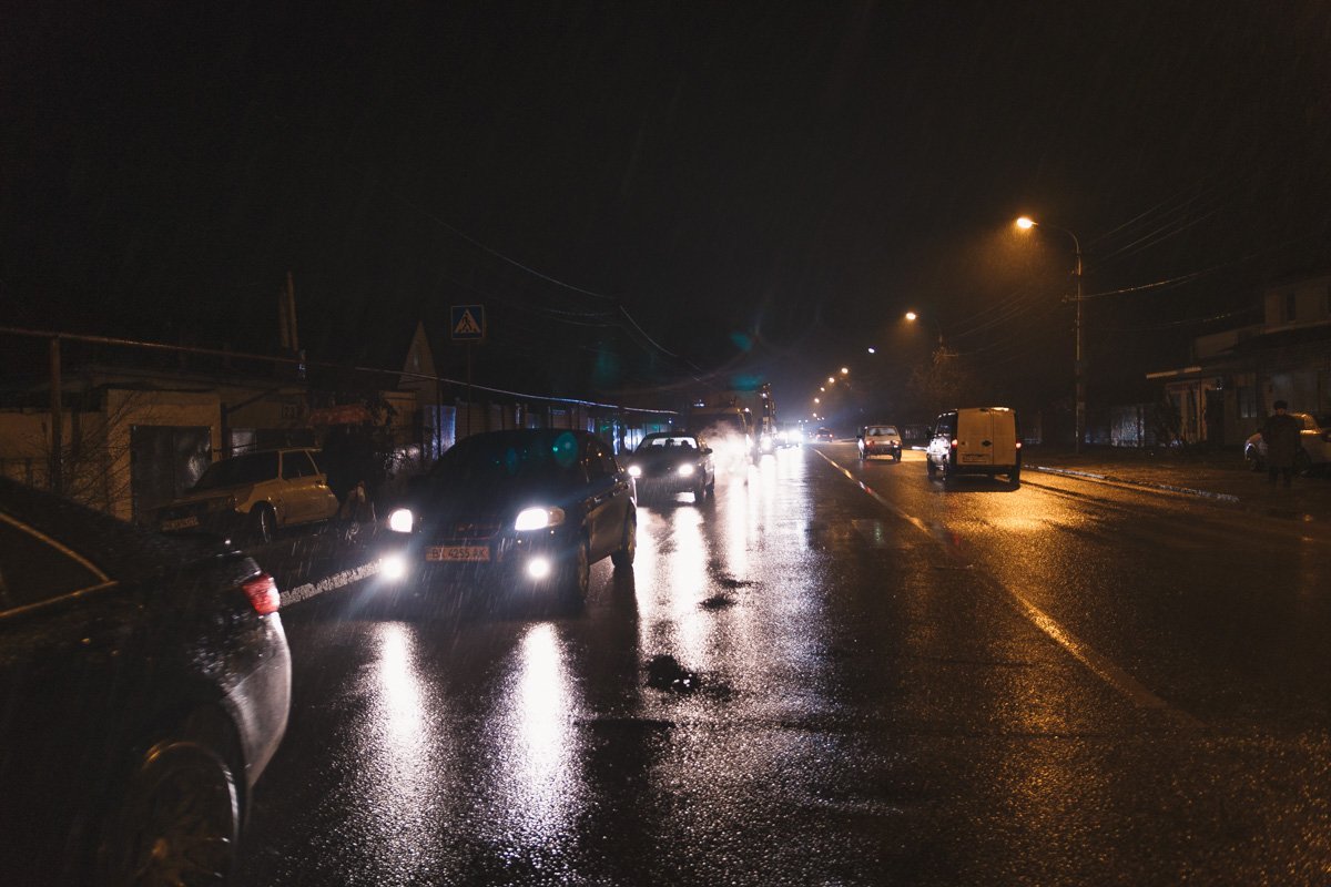В Днепре на Передовой сбили женщину: проезд затруднен 4
