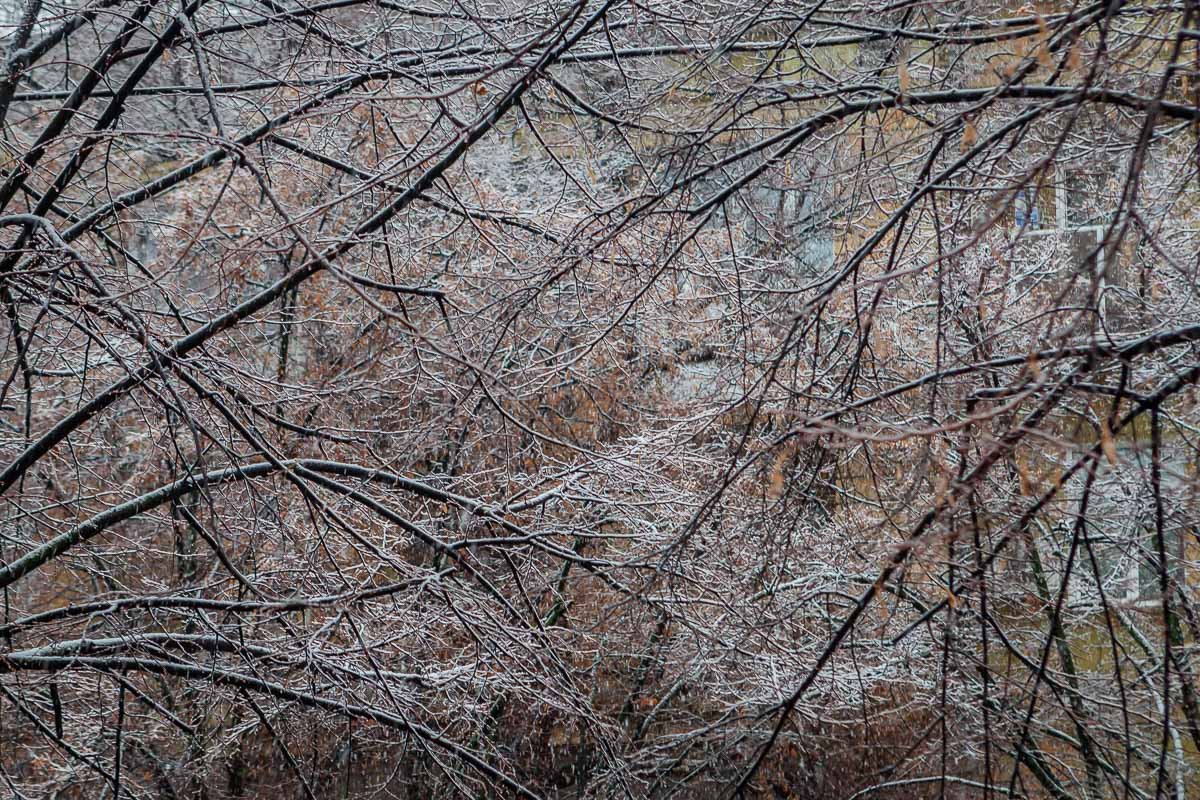 Днепр засыпало снегом: что происходит на дорогах 2